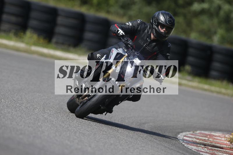 Archiv-2023/47 24.07.2023 Track Day Motos Dario - Moto Club Anneau du Rhin/21